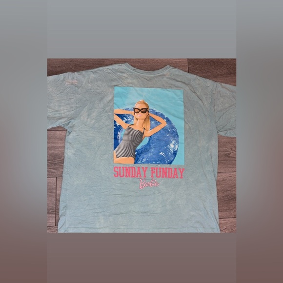 Barbie Sunday Funday Short Sleeved Shirt Size XL Oversized Potential Tshirt Dres - Picture 1 of 7